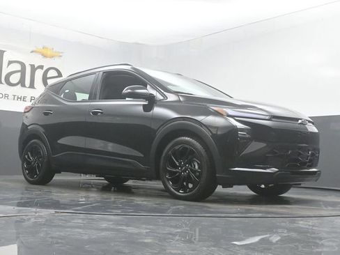 New 2027 Chevrolet Bolt RS w/ Technology Package image 2