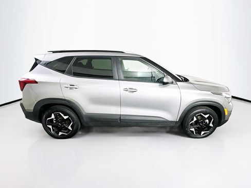 Used 2025 Kia Seltos S image 10