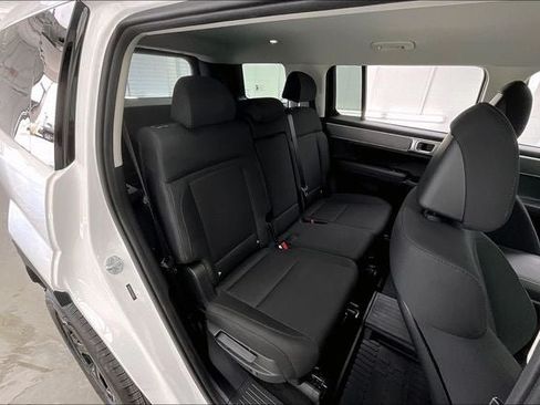 Certified 2026 Hyundai Santa Fe SE AWD/4WD image 18