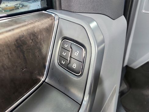 Used 2023 Ford F150 Lariat image 21