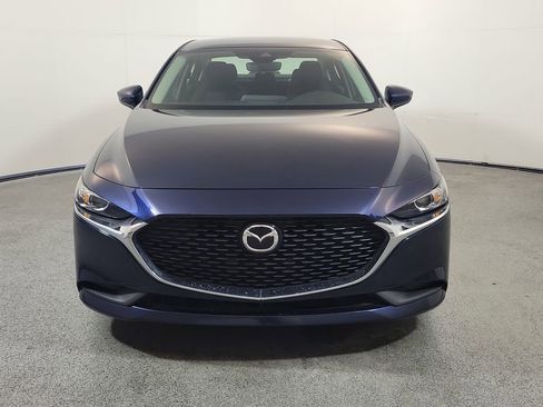 Used 2021 MAZDA MAZDA3 s FWD image 2