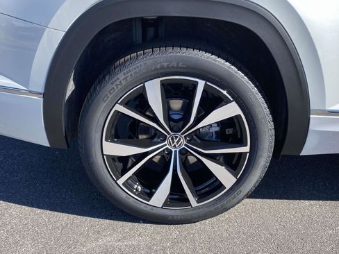New 2026 Volkswagen Atlas SEL Premium R-Line AWD/4WD image 7
