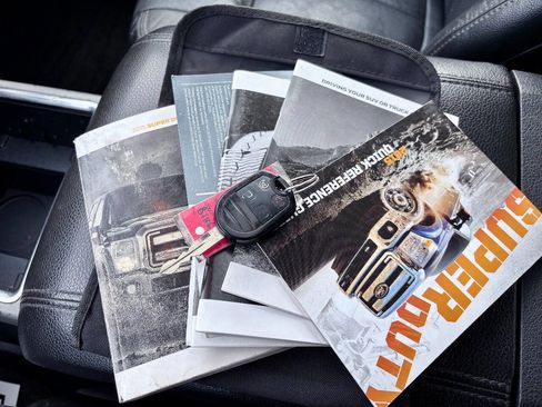 Used 2015 Ford F350 Lariat image 34