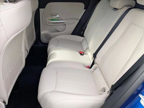 Certified 2025 Mercedes-Benz GLA 250 GLA 250 image 14