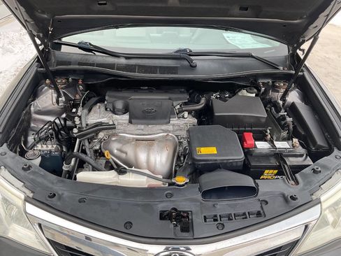 Used 2014 Toyota Camry LE image 44