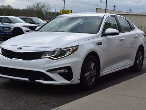Used 2019 Kia Optima LX FWD image 11