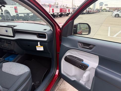 New 2026 Ford Maverick XLT AWD/4WD image 16