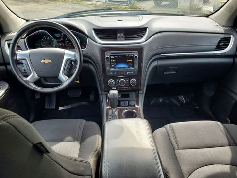 Used 2015 Chevrolet Traverse LT AWD/4WD image 12