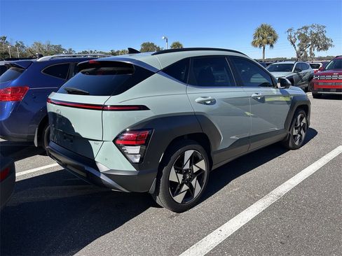 Used 2025 Hyundai Kona Limited image 7