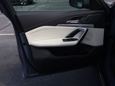 New 2026 BMW X1 xDrive28i w/ Convenience Package image 28