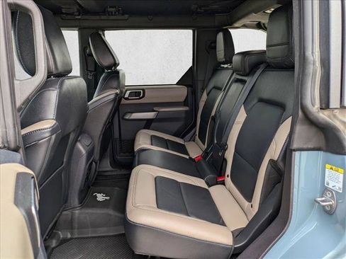 Used 2023 Ford Bronco Wildtrak image 19