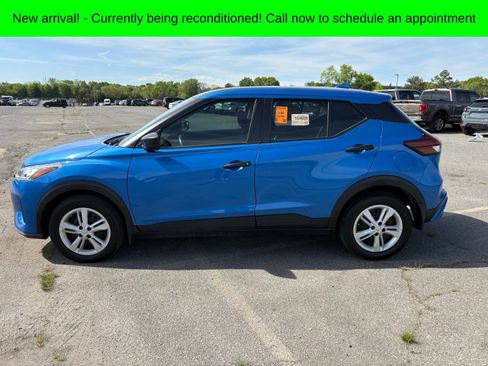 Used 2024 Nissan Kicks S image 6