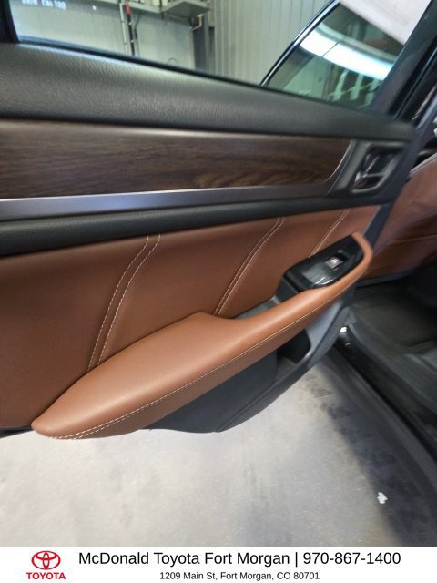 Used 2019 Subaru Outback 2.5i Touring w/ Popular Package #3A AWD/4WD image 17