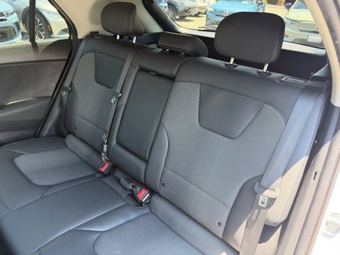 Used 2024 Kia Niro Wind FWD image 46