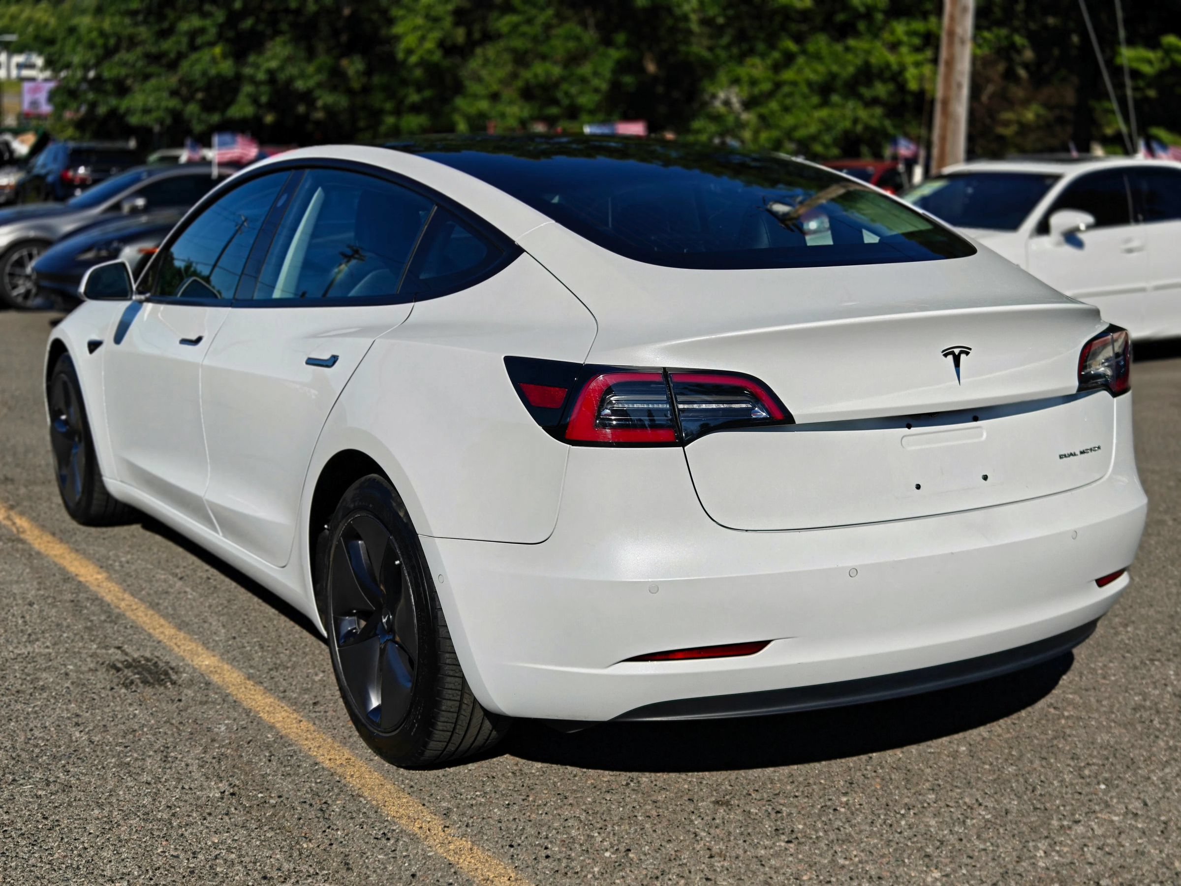 Used 2018 Tesla Model 3 Long Range AWD/4WD image 10