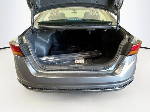 New 2026 Nissan Altima 2.5 SV FWD image 9