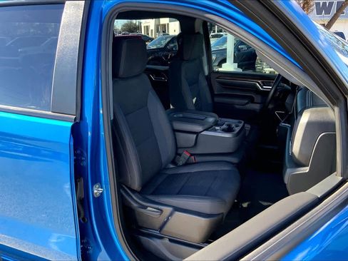 Used 2023 Chevrolet Silverado 1500 RST image 9