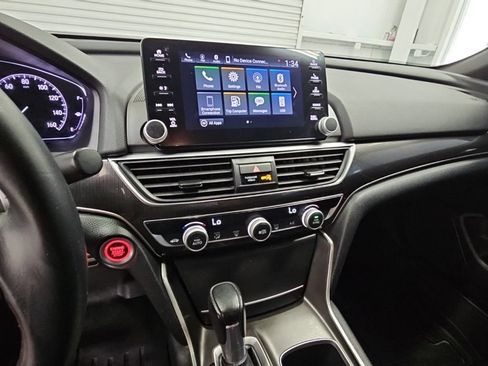 Used 2020 Honda Accord Sport image 13