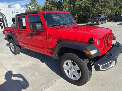 Used 2023 Jeep Gladiator Sport