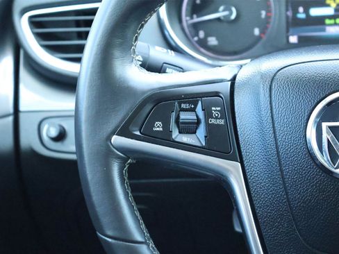 Used 2018 Buick Encore Preferred image 22