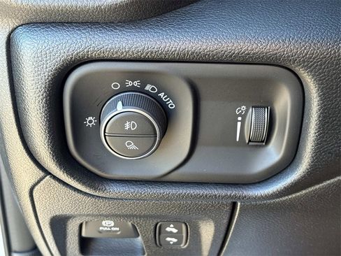 Used 2022 RAM 1500 Big Horn image 27