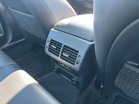 Used 2017 Jaguar XE Prestige image 33