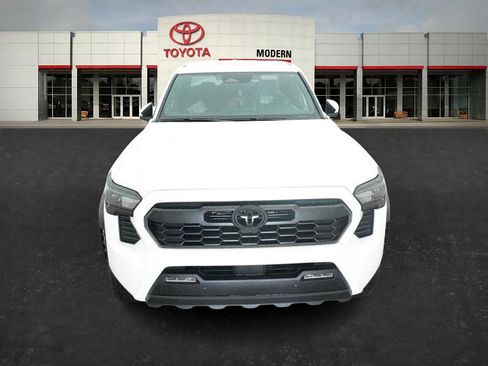 New 2026 Toyota Tacoma TRD Off-Road AWD/4WD image 3
