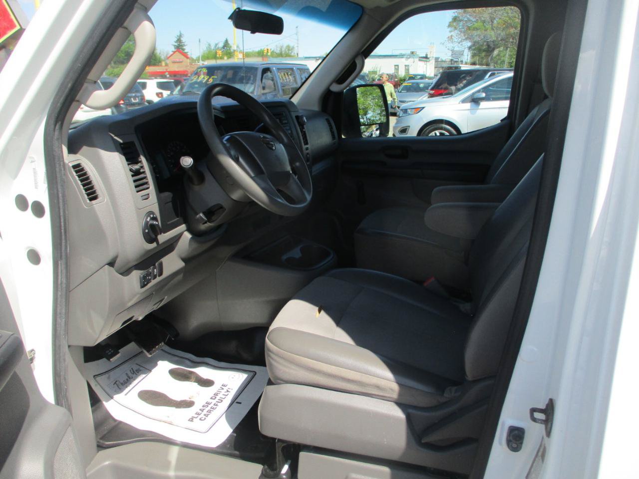 Used 2015 Nissan NV 2500 S w/ Side & Curtain Airbag Package RWD image 11