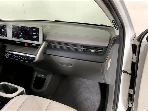 Used 2023 Hyundai Ioniq 5 SEL image 16
