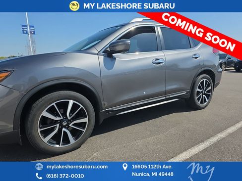 Used 2017 Nissan Rogue SL AWD/4WD image 8