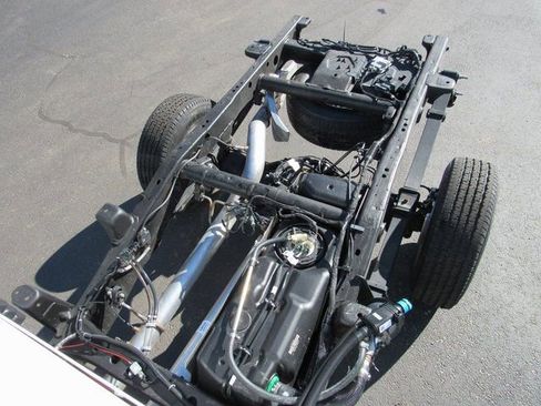 Used 2025 GMC Sierra 2500 Pro w/ Convenience Package image 23