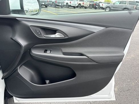 New 2026 Buick Envista Preferred FWD image 33
