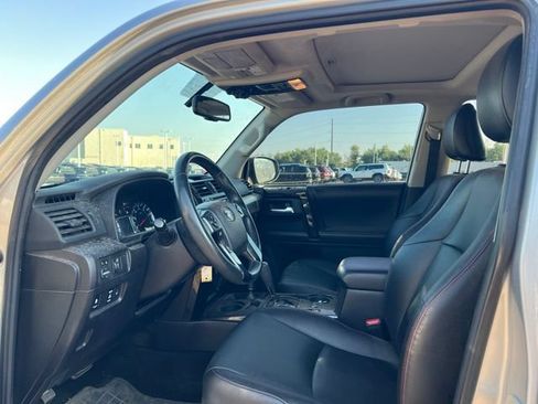 Used 2016 Toyota 4Runner Trail Premium AWD/4WD image 26