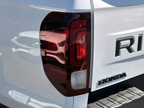 Used 2024 Honda Ridgeline RTL image 9
