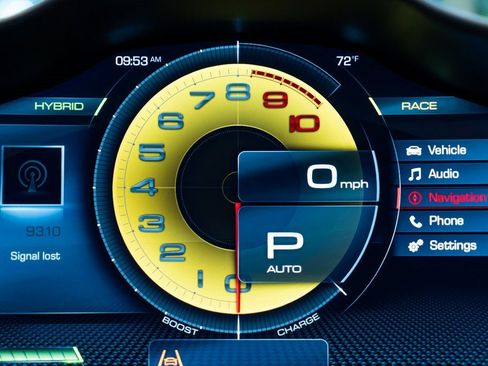 Used 2025 Ferrari SF90 Spider image 28