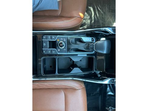 Used 2021 Kia Sorento SX Prestige image 20