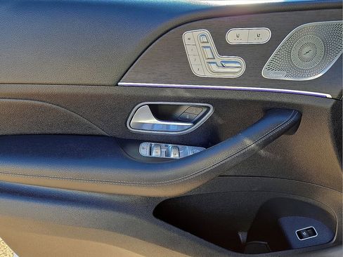 Used 2021 Mercedes-Benz GLE 350 w/ Premium Package image 21