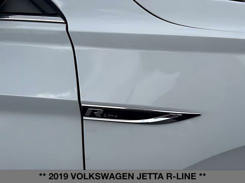 Used 2019 Volkswagen Jetta R-Line FWD image 11