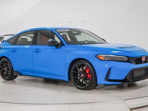 Used 2025 Honda Civic Type R image 15