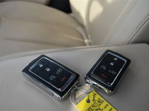 Used 2022 Jeep Grand Cherokee L Limited image 27