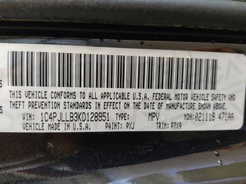 Used 2019 Jeep Cherokee Latitude Plus w/ Comfort/Convenience Group image 33