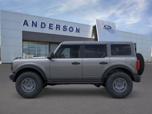 New 2025 Ford Bronco 4-Door w/ Sasquatch Package AWD/4WD image 3