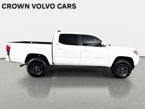 Used 2023 Toyota Tacoma SR5 w/ Technology Package RWD image 5