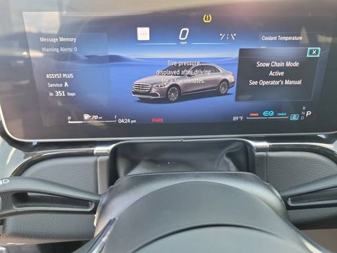 Used 2022 Mercedes-Benz S 580 4MATIC Sedan w/ AMG Line Package image 25