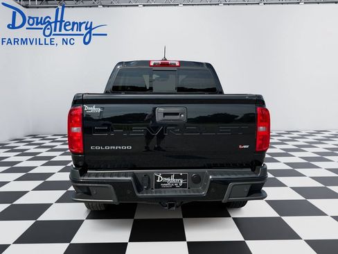 Used 2021 Chevrolet Colorado Z71 w/ Z71 Midnight Edition RWD image 4