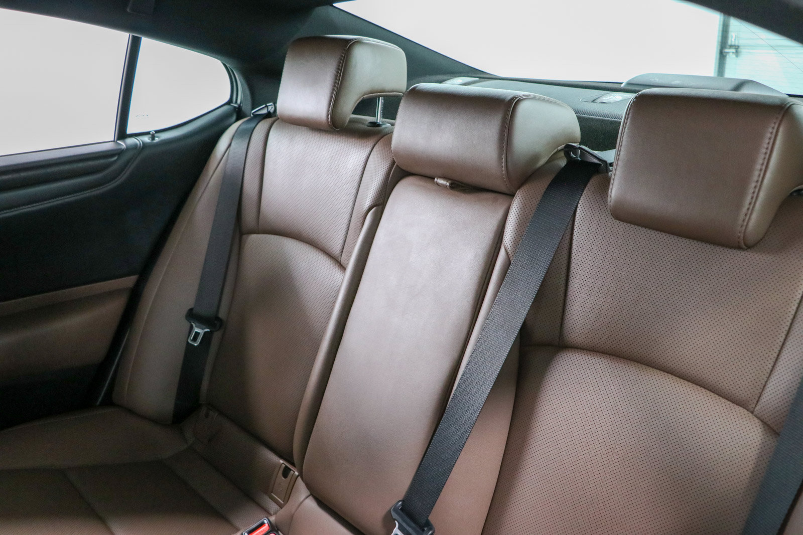 Used 2024 Lexus ES 350 w/ Premium Package FWD image 24