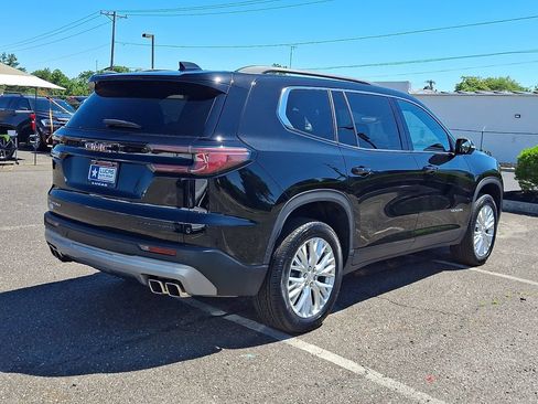 Used 2024 GMC Acadia Elevation FWD image 12