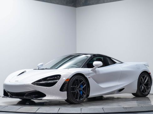 Used 2020 McLaren 720S Luxury RWD image 4