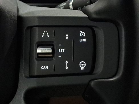 Certified 2025 Land Rover Defender 110 S AWD/4WD image 22