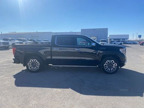 Used 2023 GMC Sierra 1500 Denali Ultimate image 7